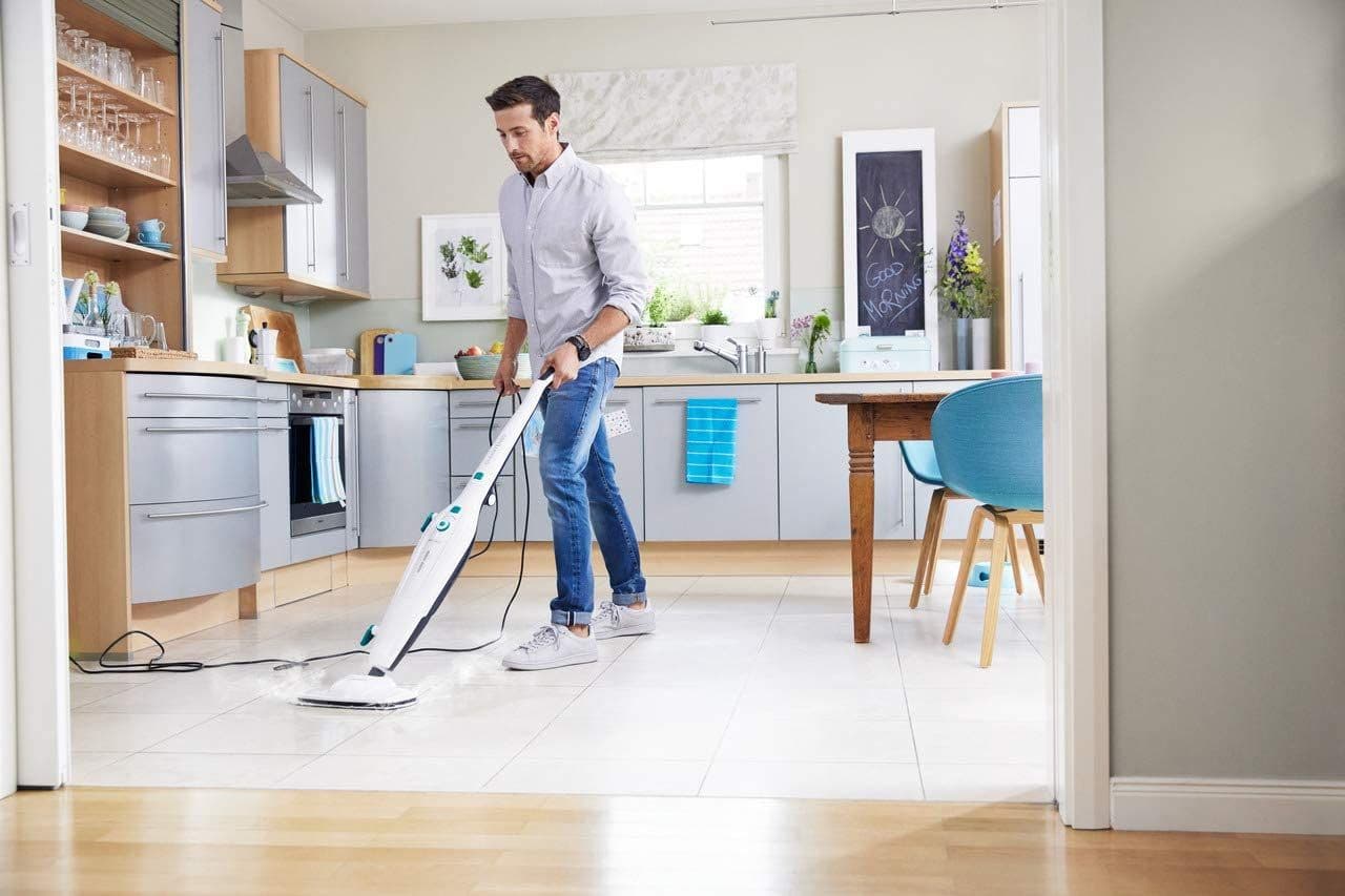 LEIFHEIT CleanTenso Steam Cleaner