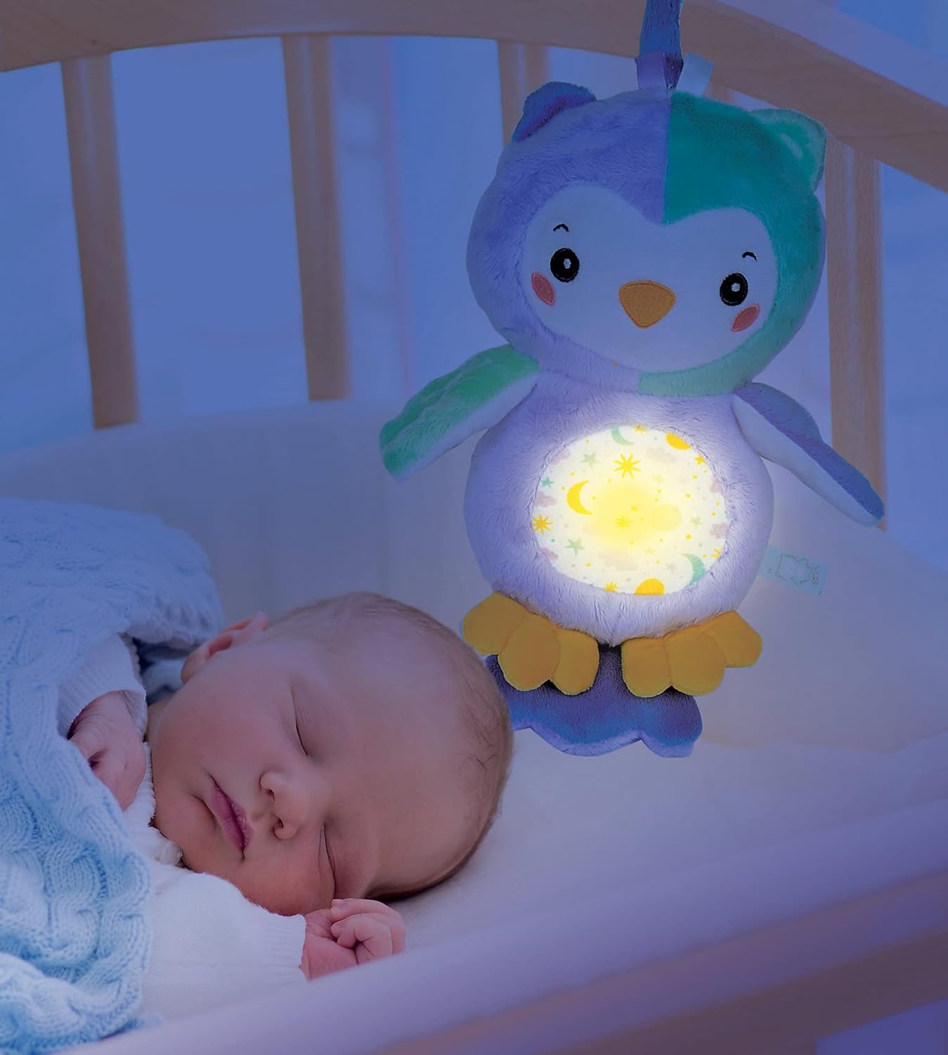 Clementoni Night Owl Light up Plush, Multi-Colour