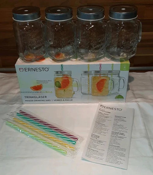 ERNESTO Set of 4 Glass Cups With Lids & Straws