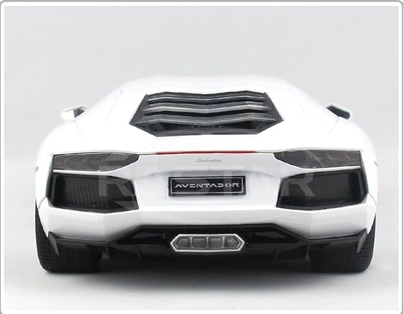 Rastar 1:24 R/C Lamborghini Aventador LP700-4